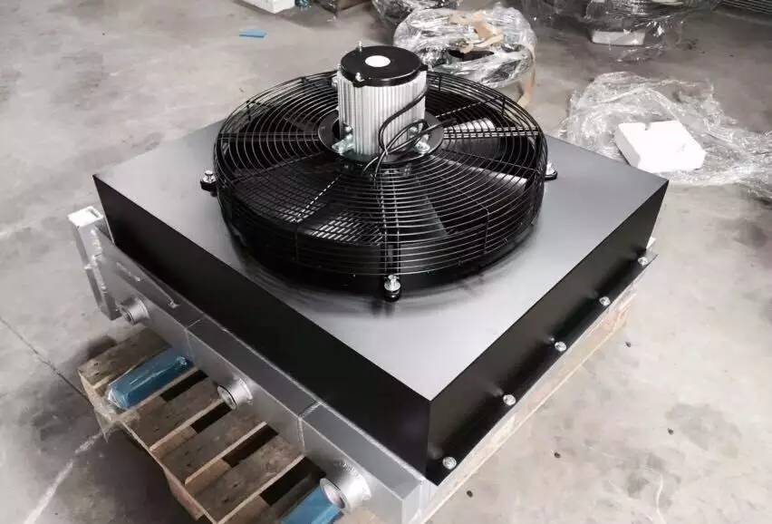 螺桿空壓機配件也會出故障?。柯輻U空壓機配件故障隱患判斷及解決方法